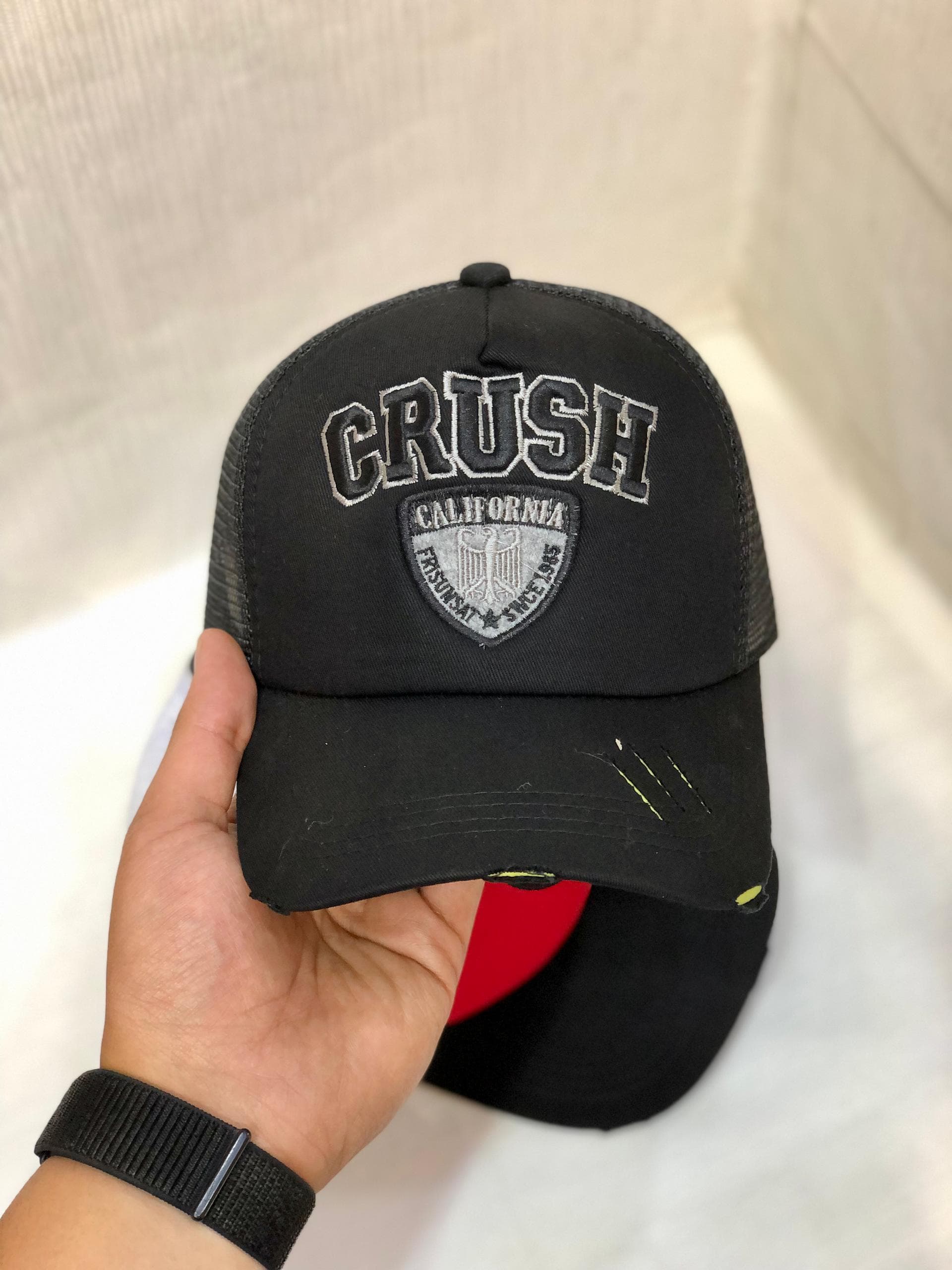 کلاه بیسبالی پشت توری زاپدار طرح آیسان CRUSH — تصویر ۳