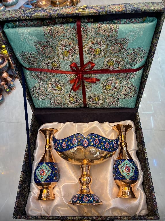 ست گلدان و کشکول مس و پرداز و جعبه ترمه