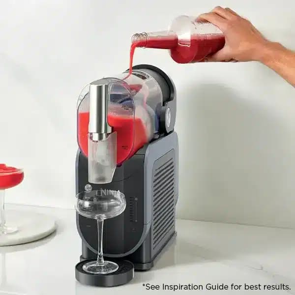 دستگاه یخ در بهشت ساز نینجا Ninja SLUSHi™ 88 oz. FS301 Professional Frozen Drink Maker — تصویر ۹