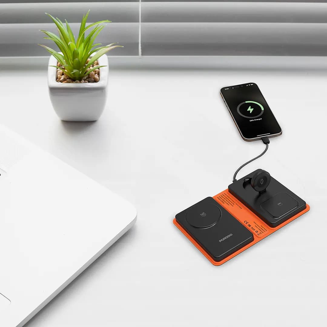 پاور بانک همراه چهار کاره مگ سیف پرودو Porodo 8000mAh Folding 4-Device Charger — تصویر ۱۱