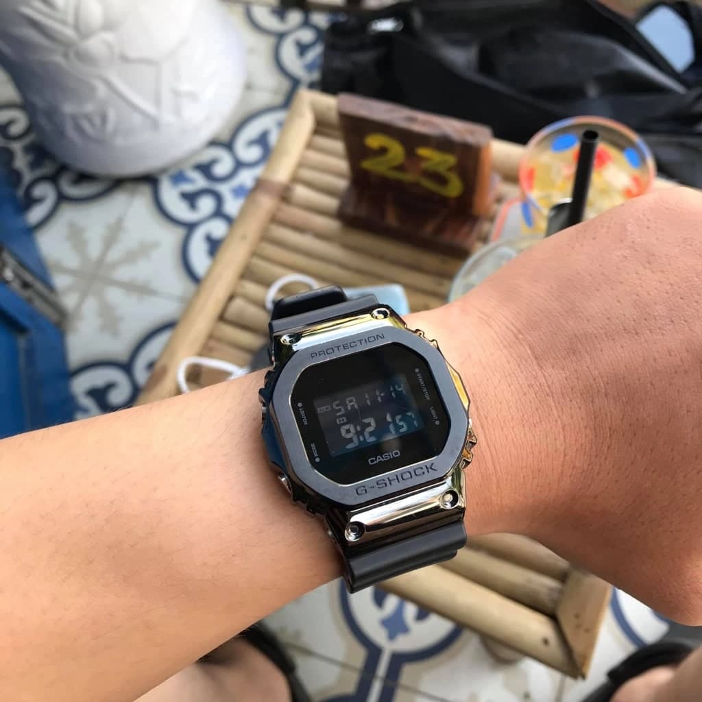 ساعت مچی مردانه کاسیو جی شاک مدل GM-5600B-1 — تصویر ۳