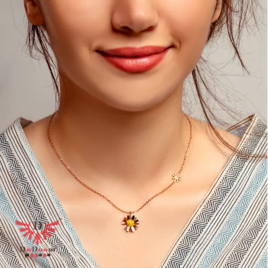 گردنبند بابونه GD02 — تصویر ۲