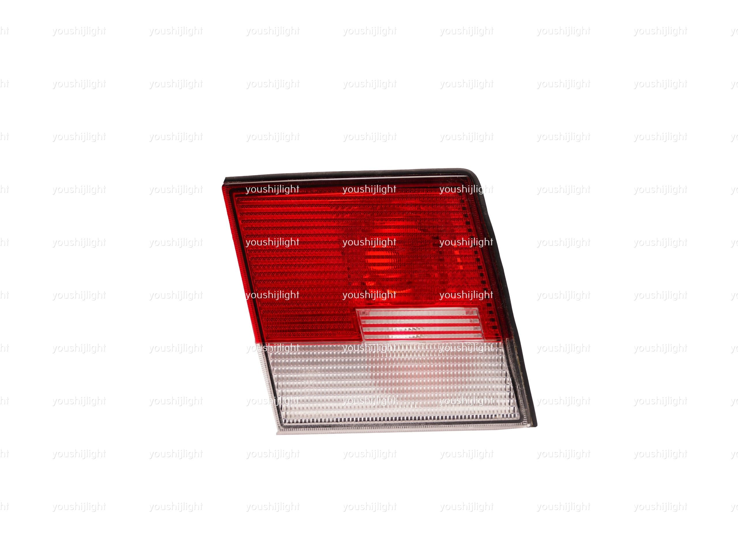 خطر عقب سمند قدیم صندوق سمت – چپ