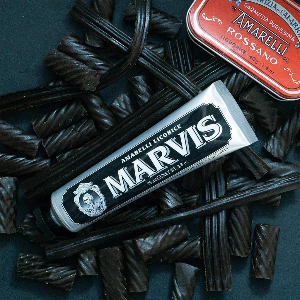 خمیر دندان مارویس مدل Amarelli Licorice | ترکیب جذاب نعناع و شیرینبیان — تصویر ۹