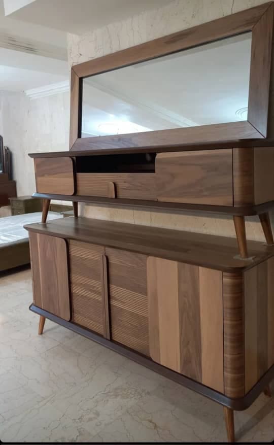 میز تی وی و آینه کنسول چوبی آیریک — تصویر ۳