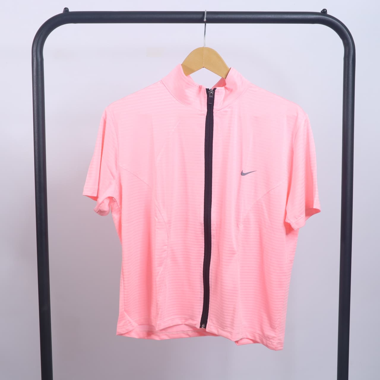 سوئیشرت زنانه جلو زیپ Nike — تصویر ۸