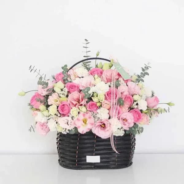 سبد گل دخترانه مرالی – فروشگاه اینترنتی گل فلوشا Flowhsa — تصویر ۳