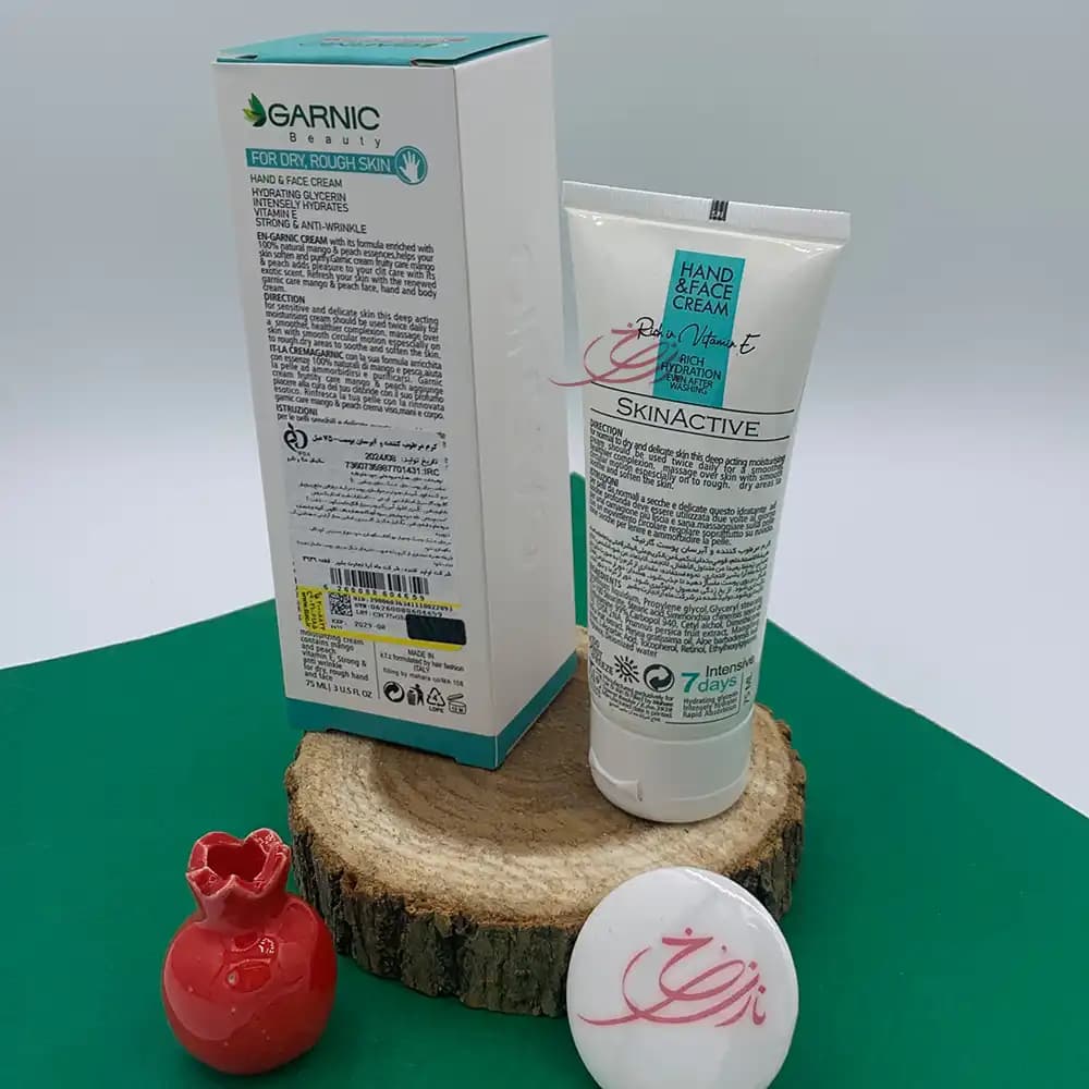 کرم مرطوب کننده و ضد چروک دست و صورت گارنیک GARNIC مدل هلو و انبه مناسب پوست خشک تیوپی حجم 75 میلی لیتر — تصویر ۳