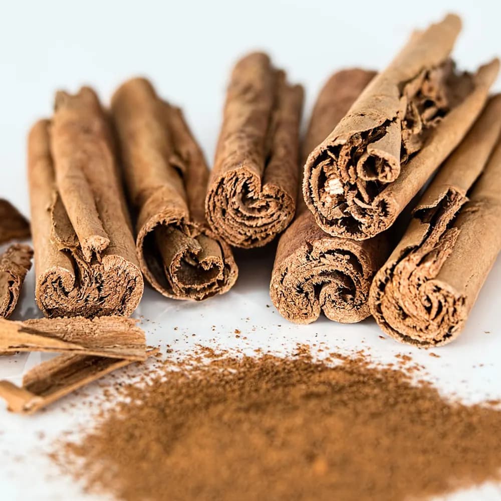 دارچین قلم و پودر ۱۵۰ گرم ادویهای خوشعطر و پرخاصیت — تصویر ۳