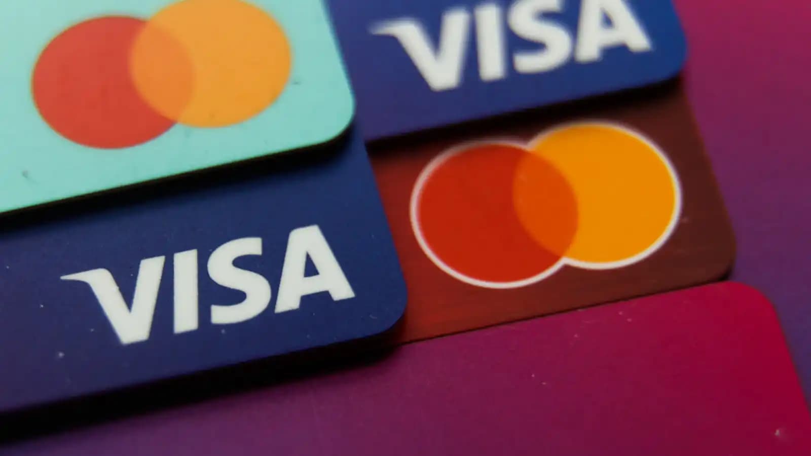 دریافت کارت فیزیکی ویزا کارت و مستر کارت در تمام دنیا — تصویر ۳