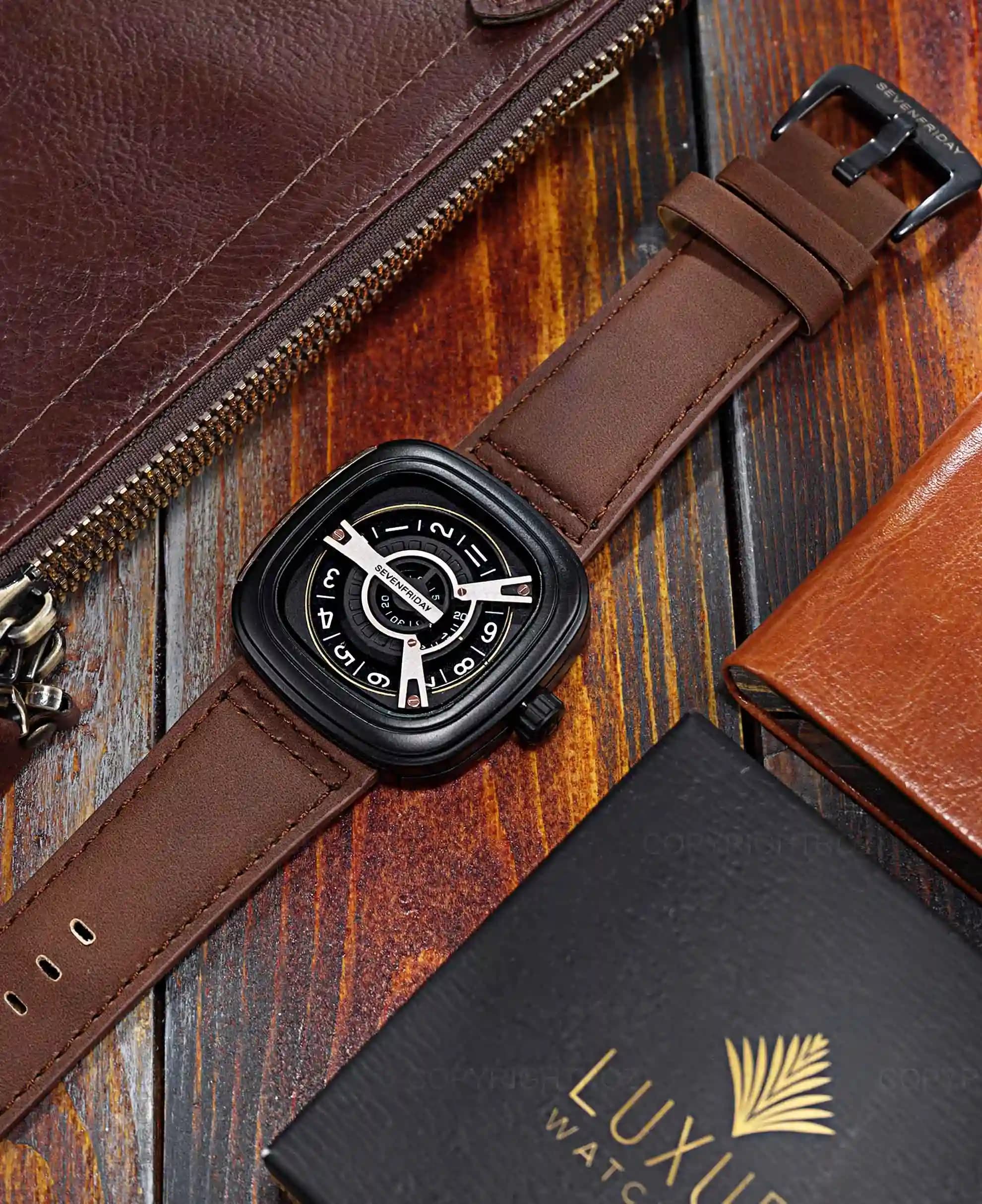 ساعت مچی مردانه سون فرایدی بند قهوه ایSEVENFRIDAY مدل 1223 — تصویر ۳