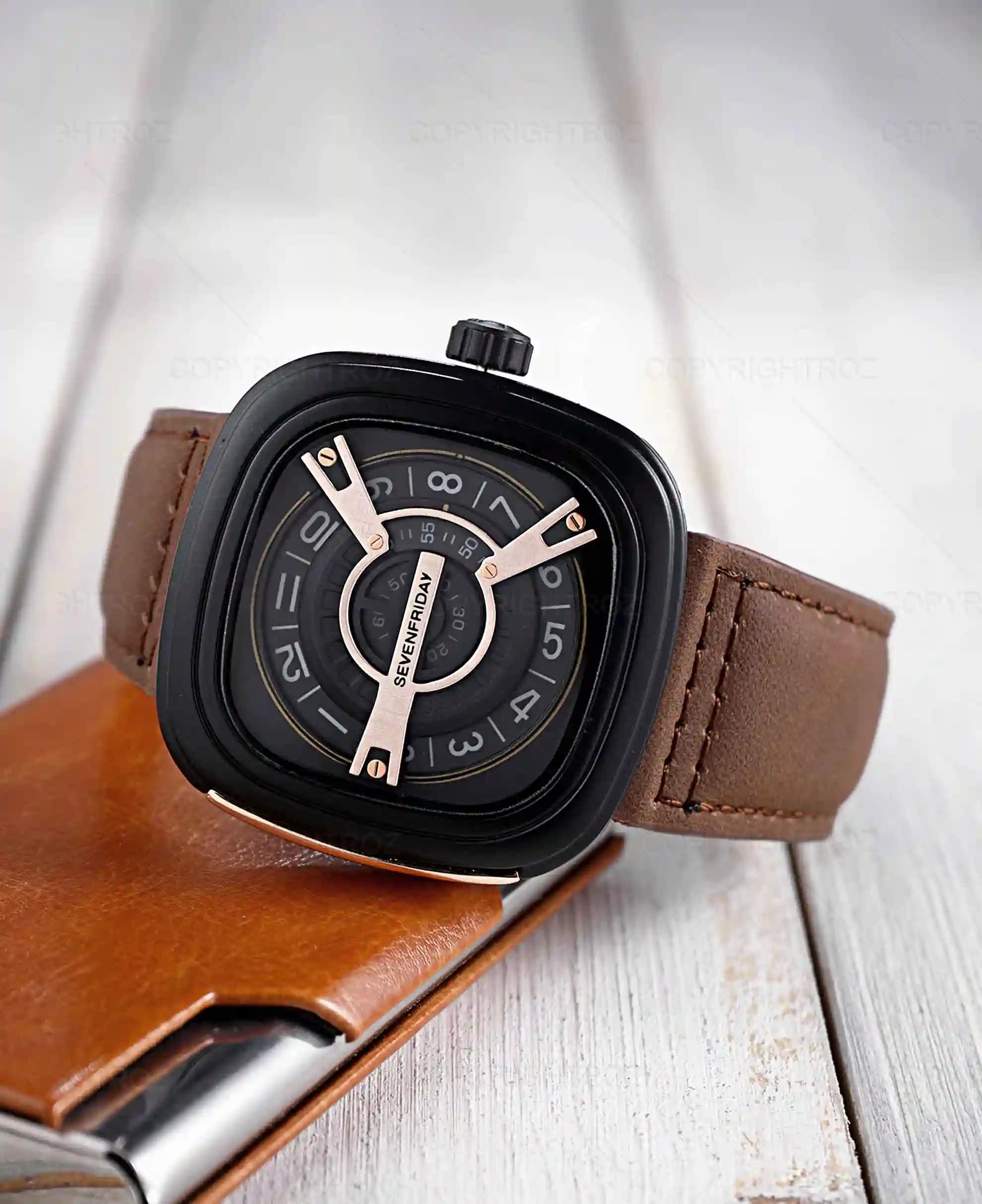 ساعت مچی مردانه سون فرایدی بند قهوه ایSEVENFRIDAY مدل 1223 — تصویر ۸