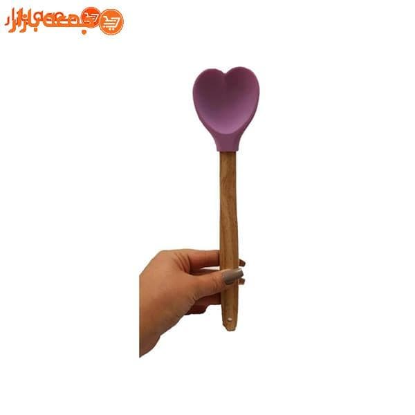 کفگیر نسوز سیلیکونی دسته چوبی قلبی — تصویر ۵