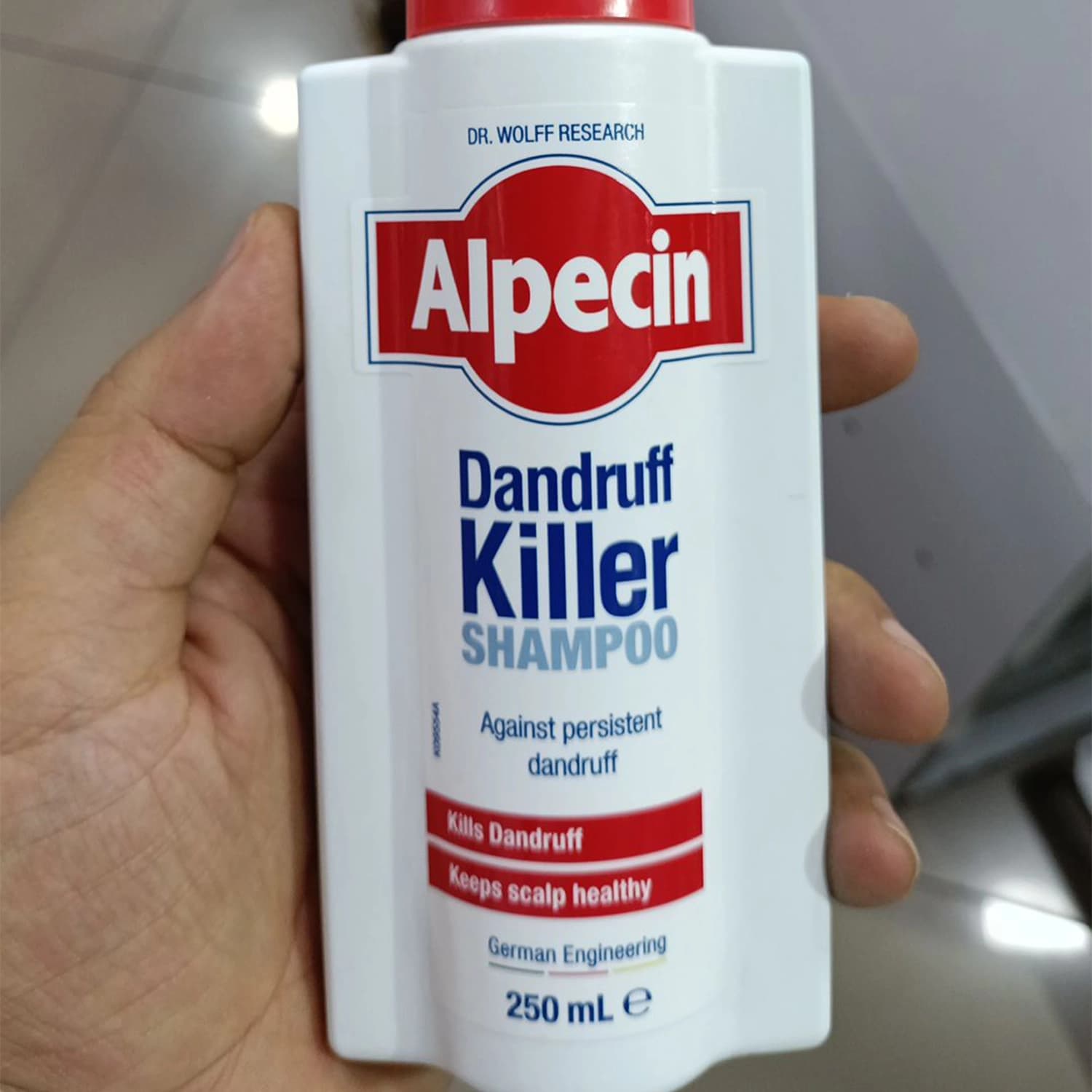 شامپو آلپسین Alpecin مدل Dandruff Killer ضد شوره حجم 250 میل — تصویر ۵