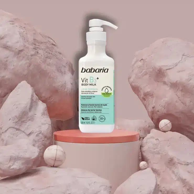 لوسیون بدن ویتامین B3 باباریا مدل body milk برای پوست حساس حجم 500 میل — تصویر ۹