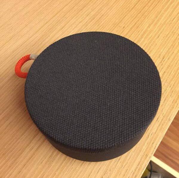 اسپیکر بلوتوثی شیائومی مدل Mi Portable Bluetooth Speaker — تصویر ۴