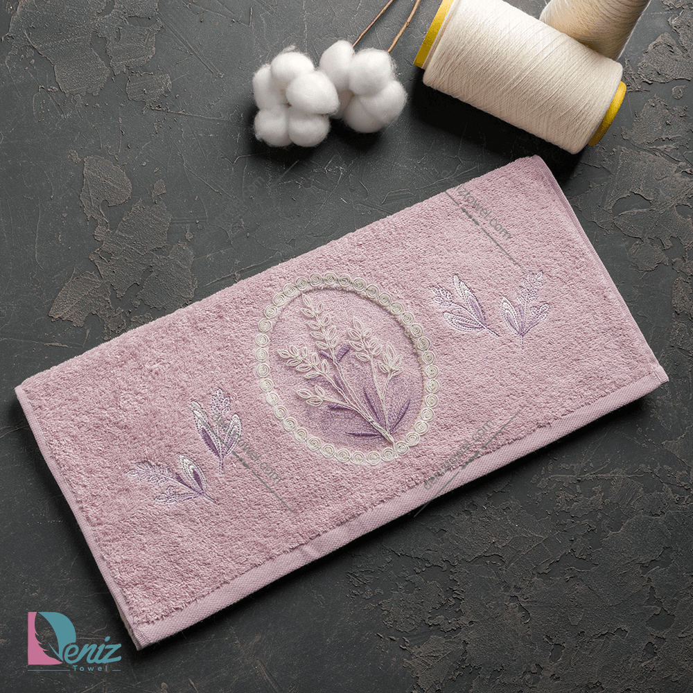 حوله دستی سرمه دوزی گندم رنگ یاسی — تصویر ۳