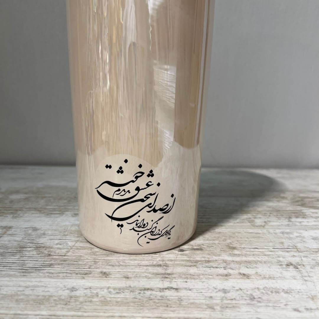 گلدان سرامیکی دستساز طرح سخن عشق — تصویر ۹