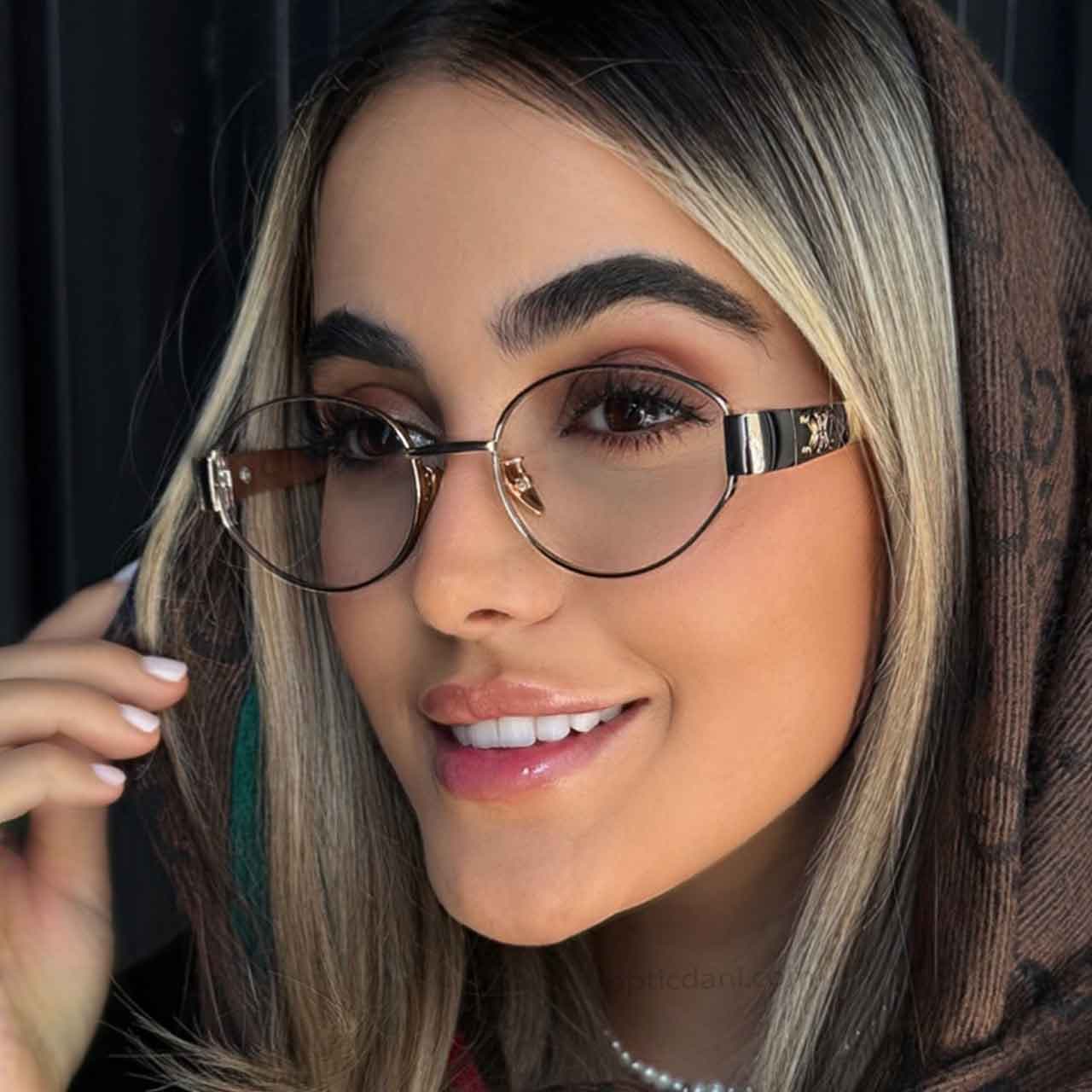عینک فتوکرومیک سلین کد Celine 2168 — تصویر ۳