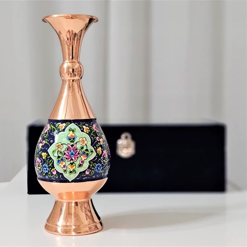 گلدان مسی و پرداز ارتفاع 25سانت به همراه جعبه فانتزی مناسب هدیه — تصویر ۱۲