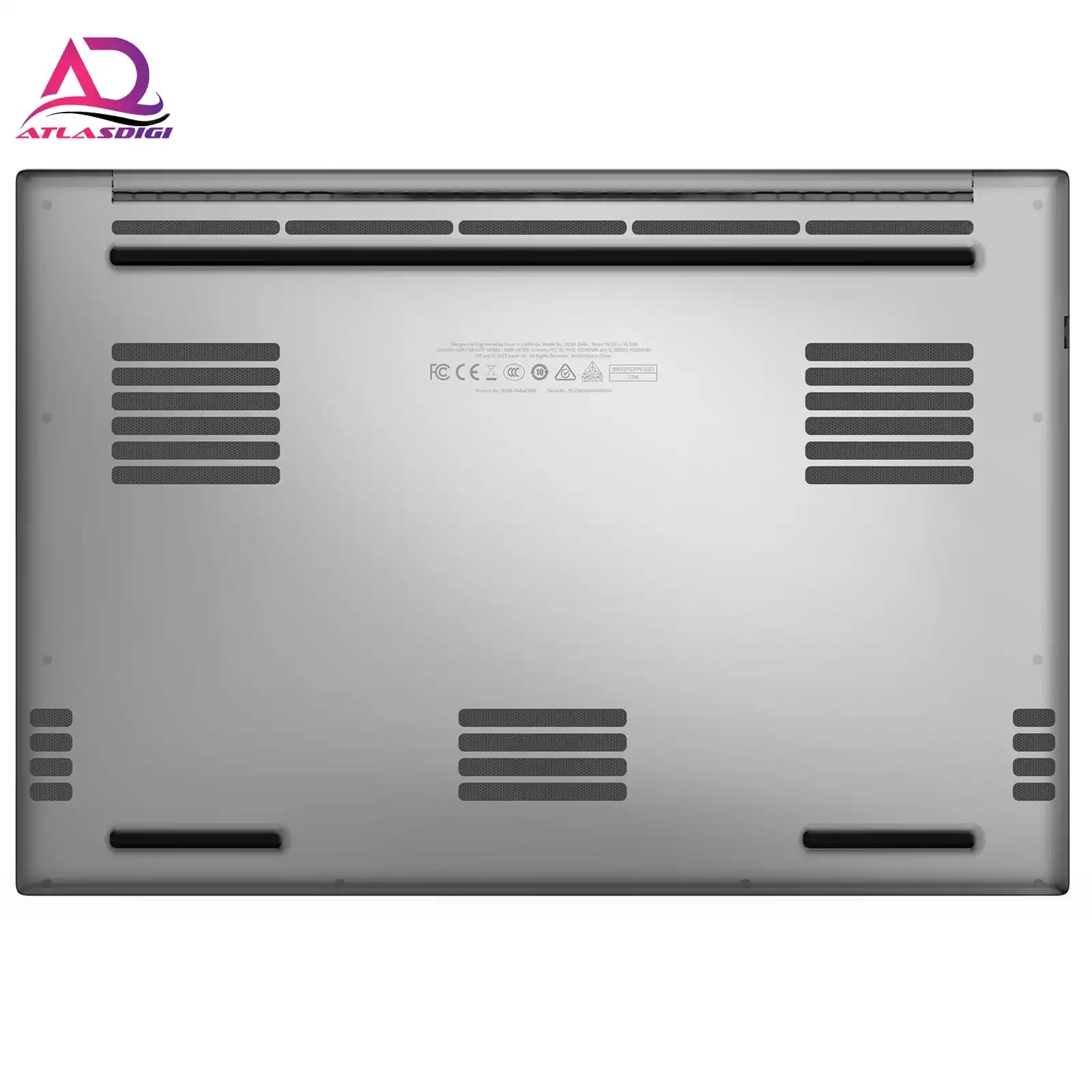 لپ تاپ گیمینگ ریزر مدل Razer Blade 18 2023 white i9-13950HX RTX 4080 32GB 1TB 2.5K 240HZ — تصویر ۶