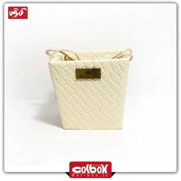 باکس گل چرمی رنگ کرم کد 2130