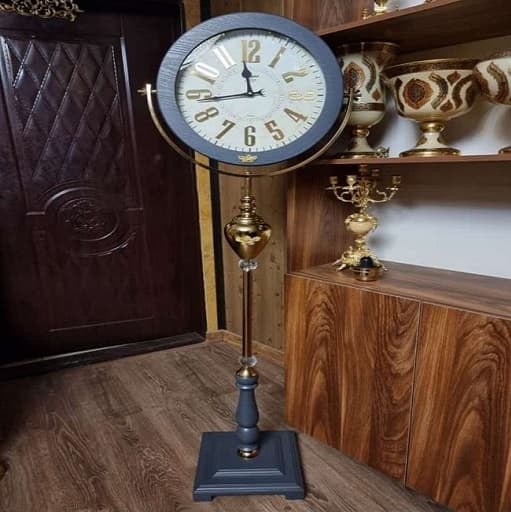 ساعت ایستاده کوپا — تصویر ۹