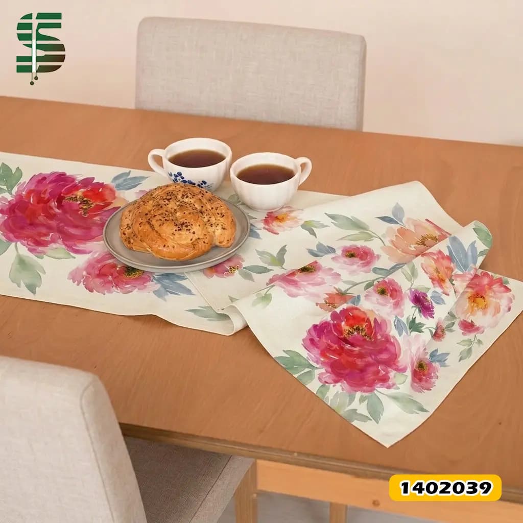 رانر مخمل کد 1402039 طرح گل درشت آبرنگی — تصویر ۹