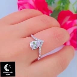 انگشتر نقره زنانه جناقی با عیار 925 و آبکاری طلا سفید — تصویر ۵