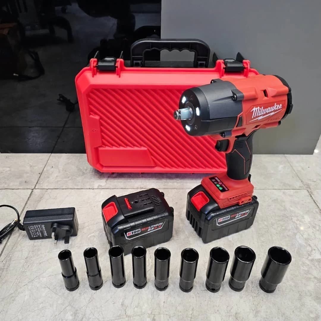 بکس شارژی سوپر صنعتی طرح میلواکی مدل MV02 — تصویر ۵