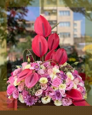اگر دنبال هدیه شیک و بیدردسر هستی، گلهای عید گزینه خوبی است