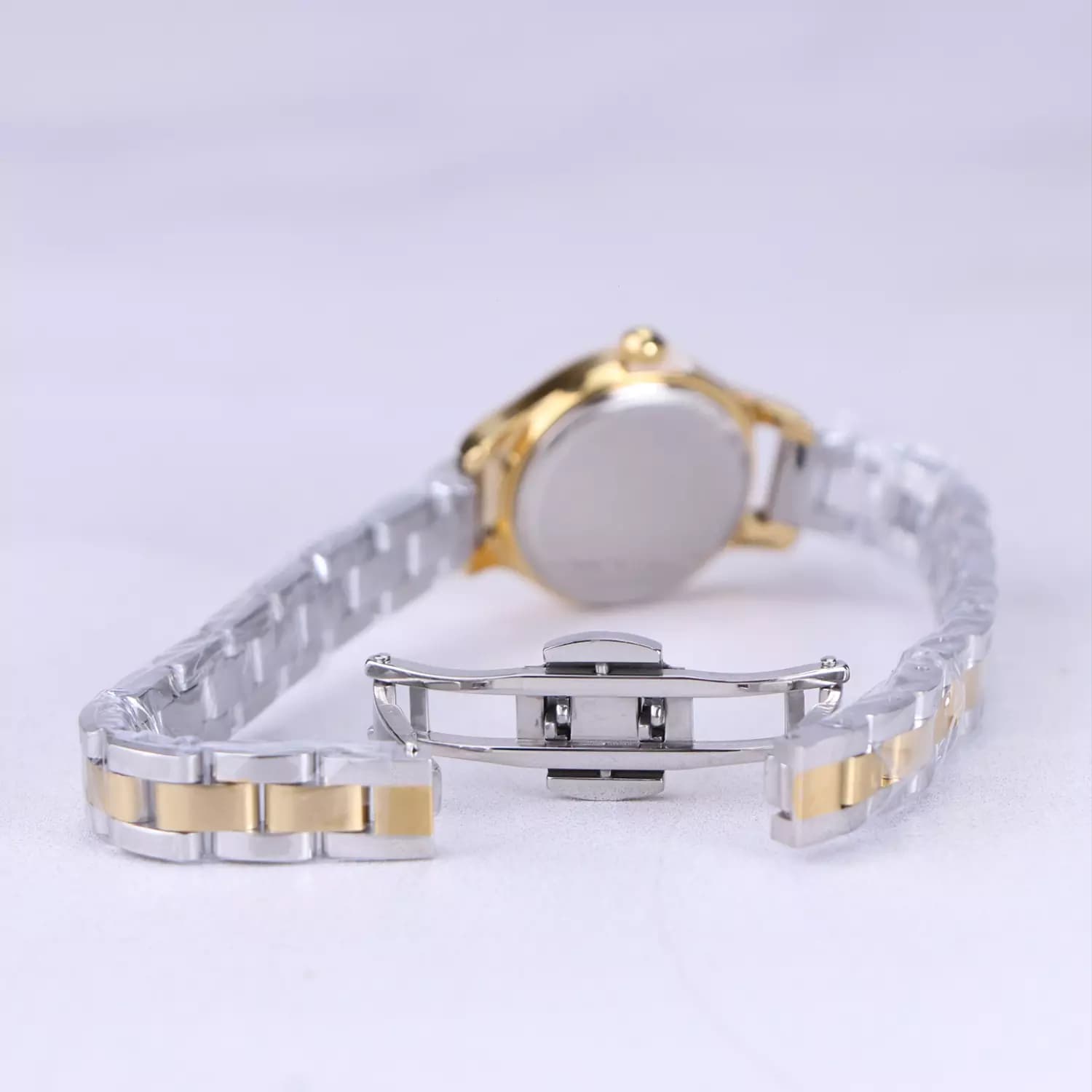 ساعت مچی اسپریت زنانه فلزی نقره ای طلایی صفحه مشکی L 4115/3 — تصویر ۹