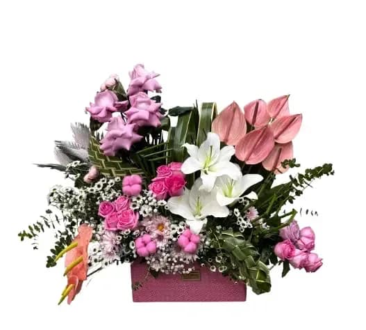 باکس گل چوبی با روکش چرمی صورتی مستعطیلی کد b-133 – فروشگاه گل کارا | Kara Flower — تصویر ۲