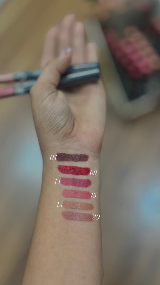 رژ لب مدادی گلدن رز مدل MATTE — تصویر ۷