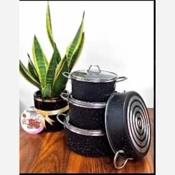 سرویس قابلمه 7 پارچه گرانیتی فارموک دسته نقره ای و کف گرانیت کیفیت عالی و قیمت عالی با 15 ماه گارانتی — تصویر ۳