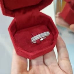انگشتر نقره زنانه مارسا عیار 925و آبکاری طلا سفید ضد حساسیت — تصویر ۵