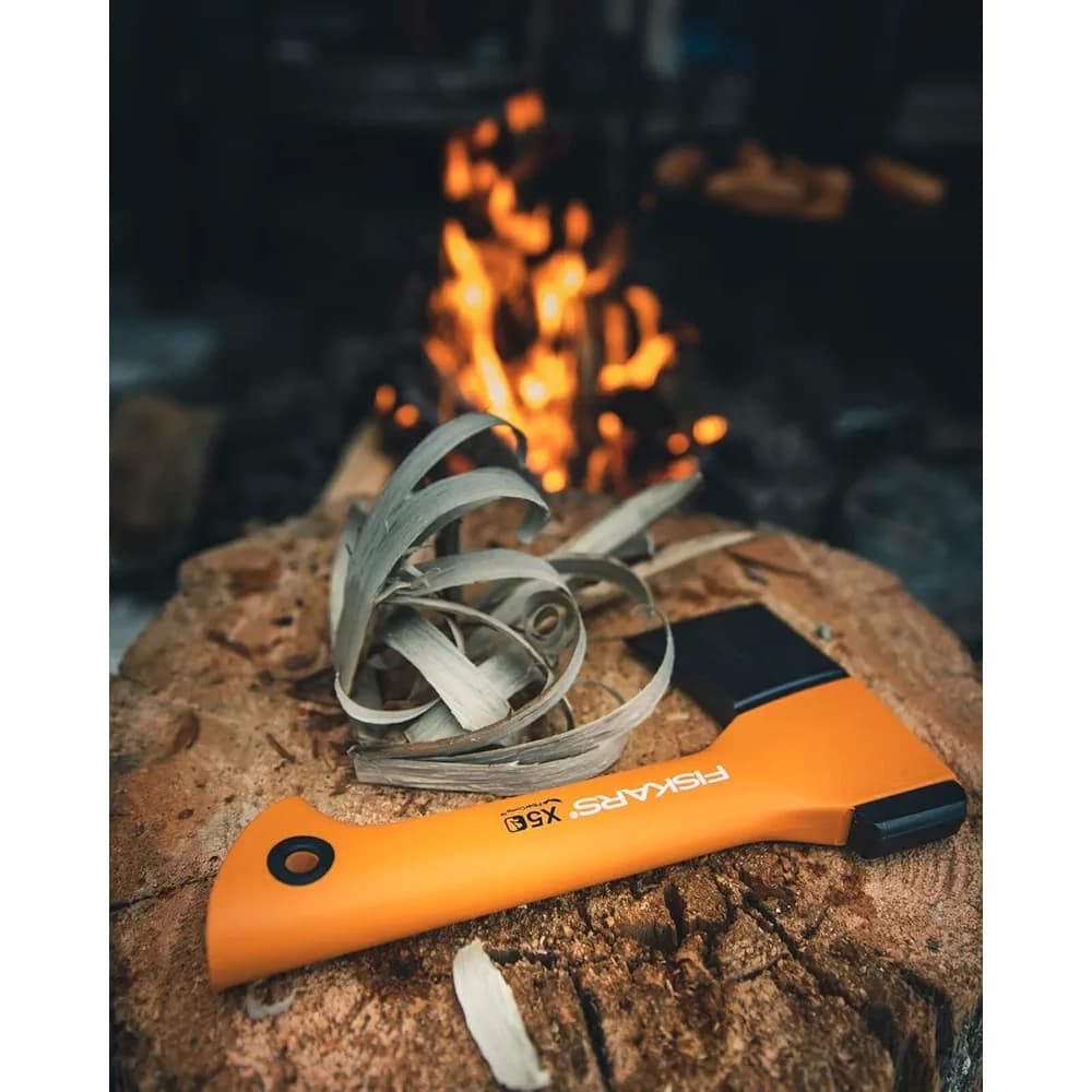 تبر کمپینگ فیسکارس مدل Fiskars X5 — تصویر ۹