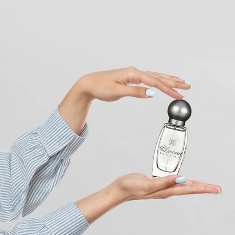 عطر زنانه لاوینیا مای | رایحه ماندگار زنانه و جذاب برای هر لحظه | 100 میل — تصویر ۸