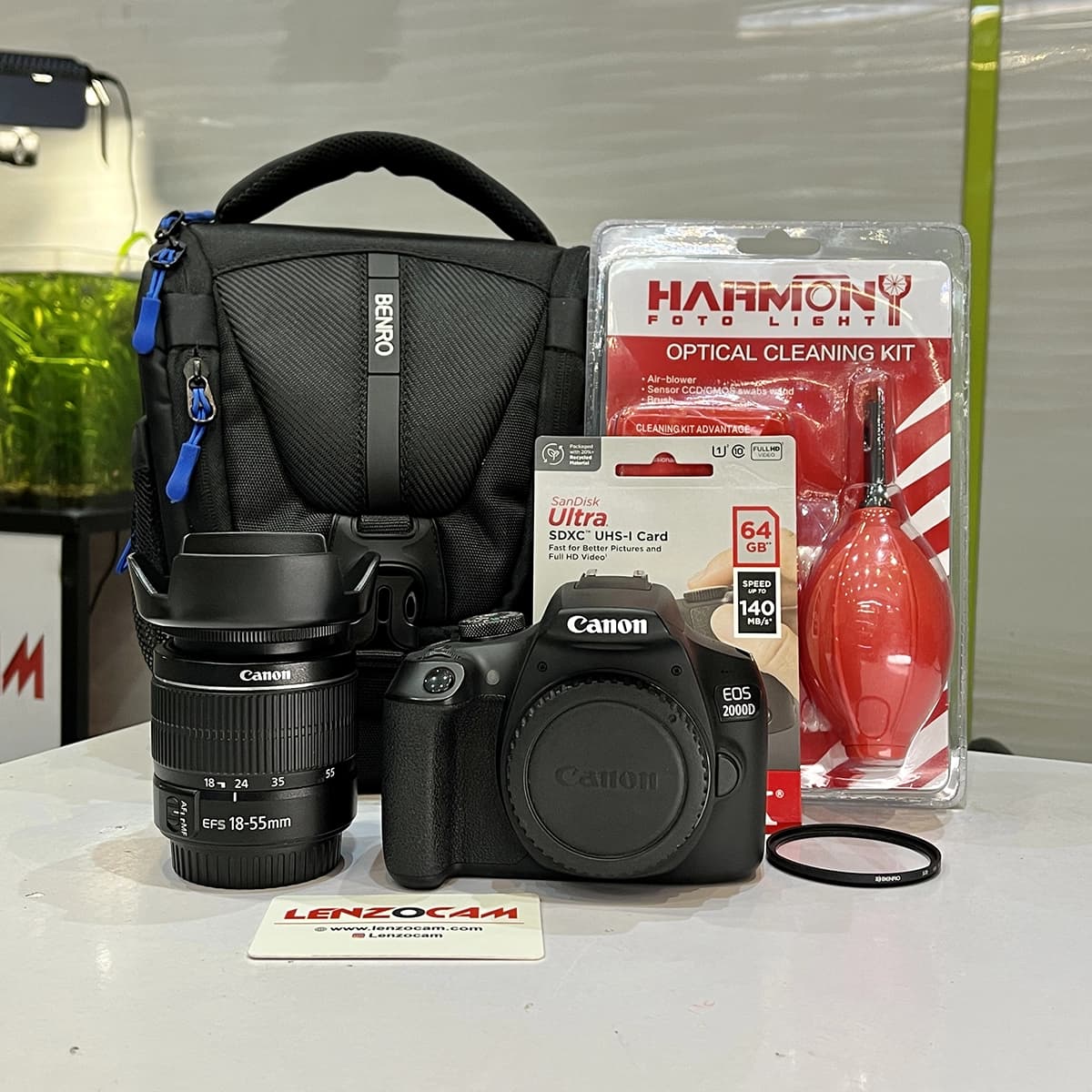 پکیج ویژه دوربین دست دوم کانن مدل Canon EOS 2000D 18-55mm — تصویر ۲