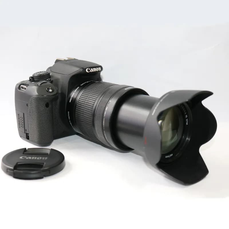دوربین عکاسی کانن مدل Kiss X7i (700D) با لنز 18.135 STM (استوک) — تصویر ۳
