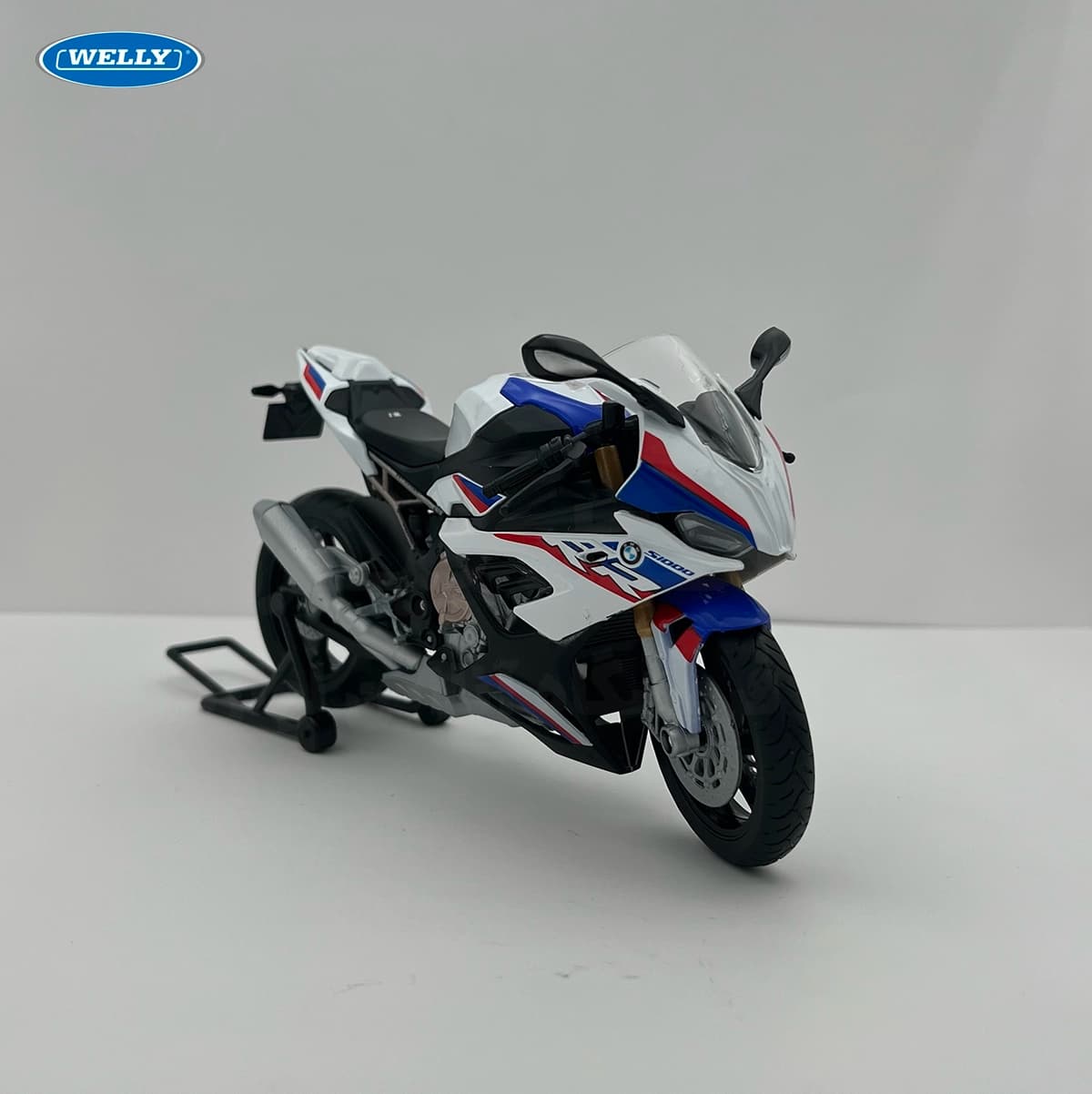 ماکت موتورسیکلت BMW S1000 RR