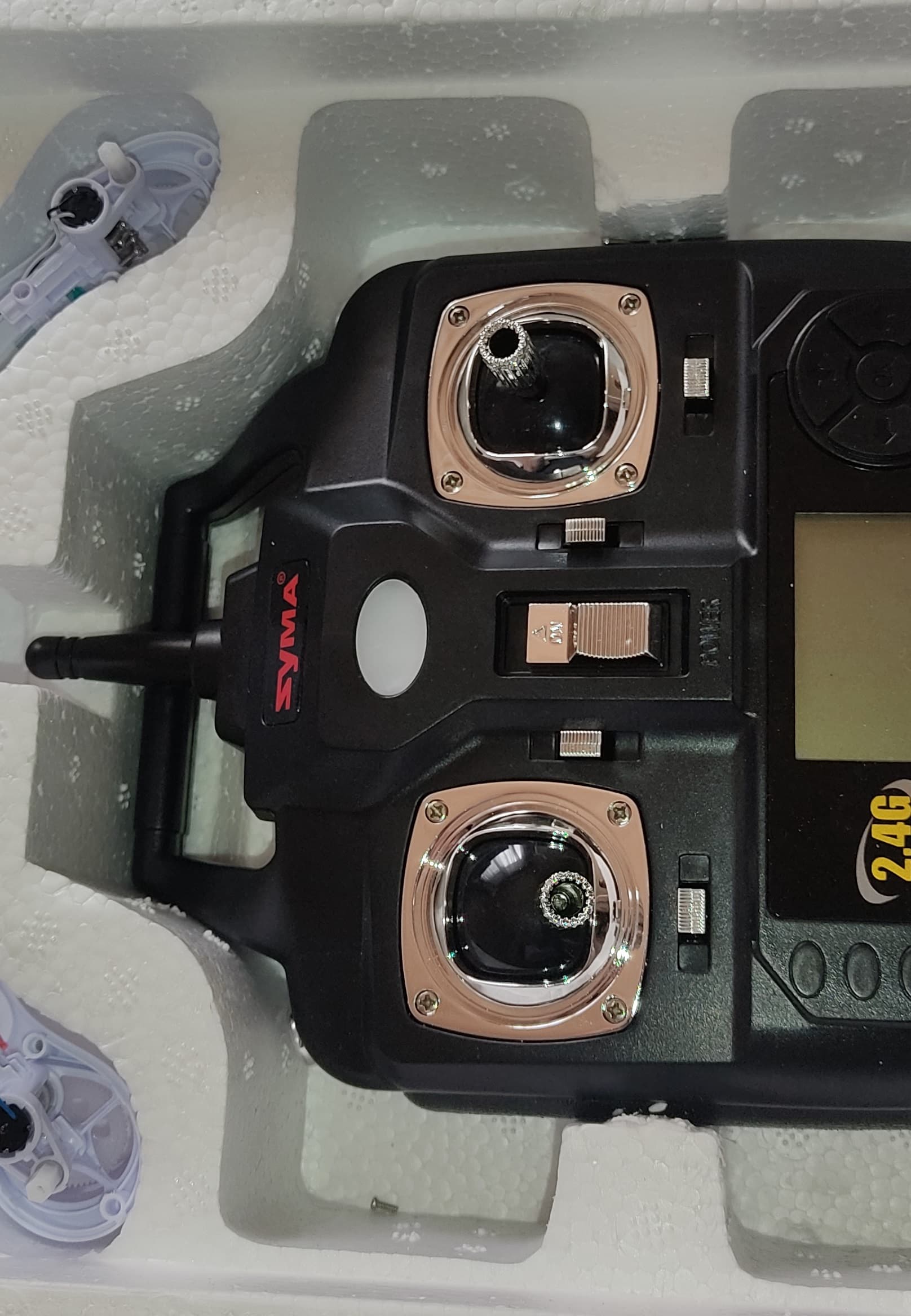 برد و ریموت کوادکوپتر syma x5c1