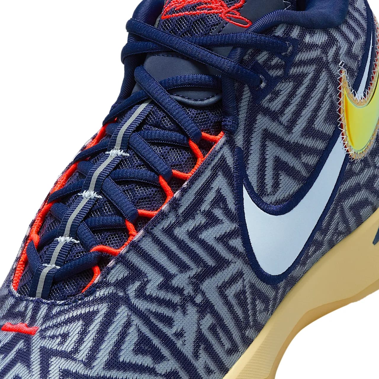 LeBron NXXT Genisus — تصویر ۸