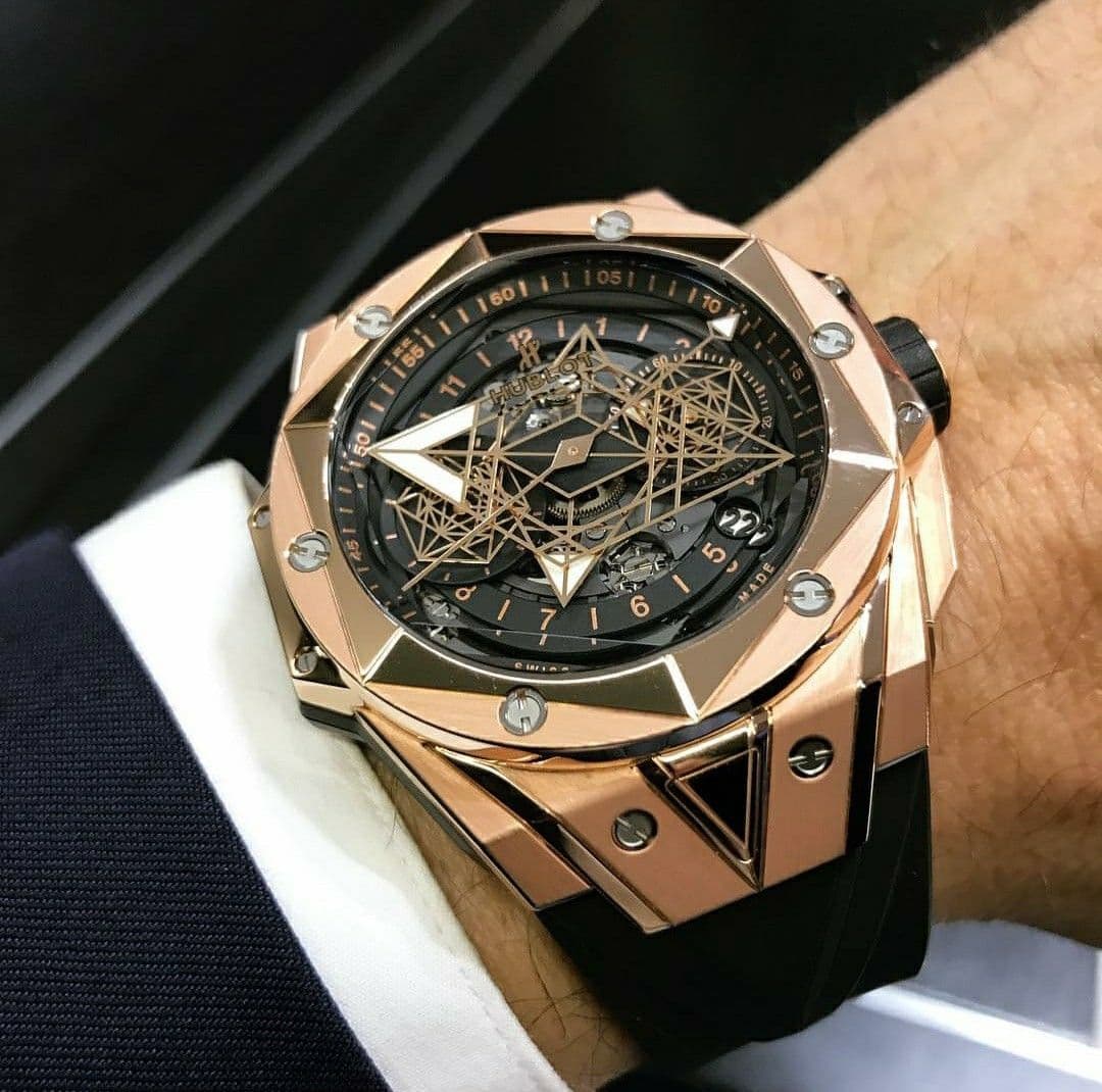 ساعت مچی هابلوت کهکشانی Hublot Unico Sang Bleu ll Diamonds 2329Q — تصویر ۲