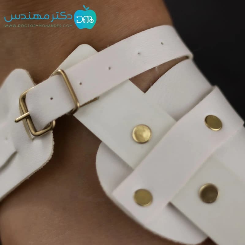 مجموعه اسپلنت هالوکس والگوس پای چپ با لا انگشتی سیلیکونی سما طب کد6027 — تصویر ۵