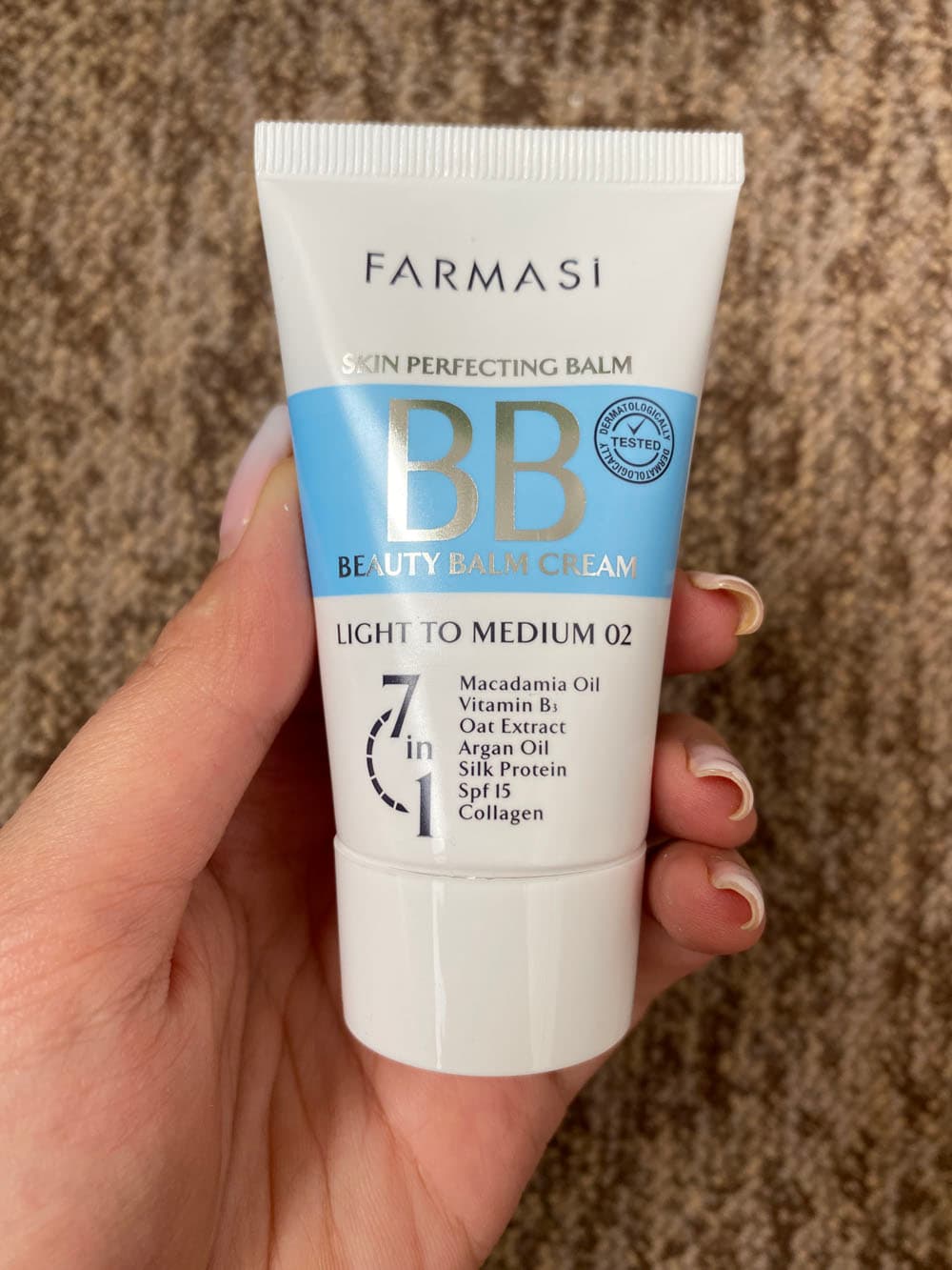 ب ب کرم فارماسی شماره 02 رنگ لایت تو مدیوم (BB CREM FARMASI) — تصویر ۷