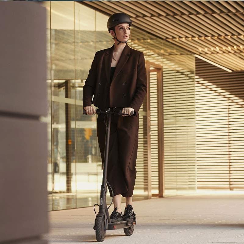 اسکوتر برقی شیائومی مدل Mi Electric Scooter 1S — تصویر ۲