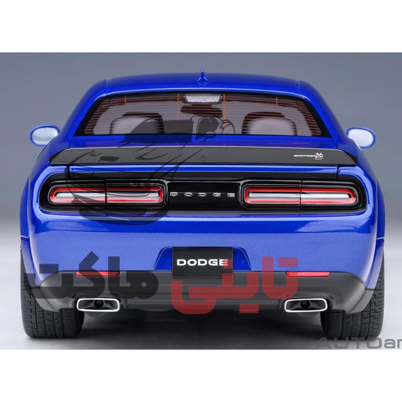 ماکت ماشین Dodge Challenger R/T Scat Pack 2022 برند Autoart — تصویر ۶