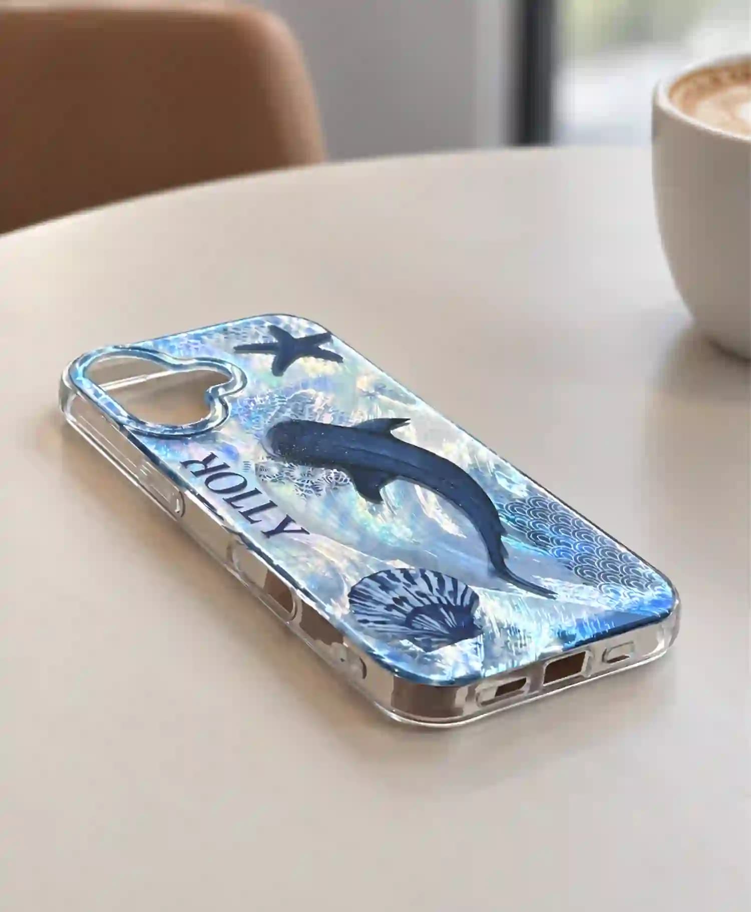 قاب هولوگرامی طرح وال Amor گوشی موبایل Iphone 17 — تصویر ۳