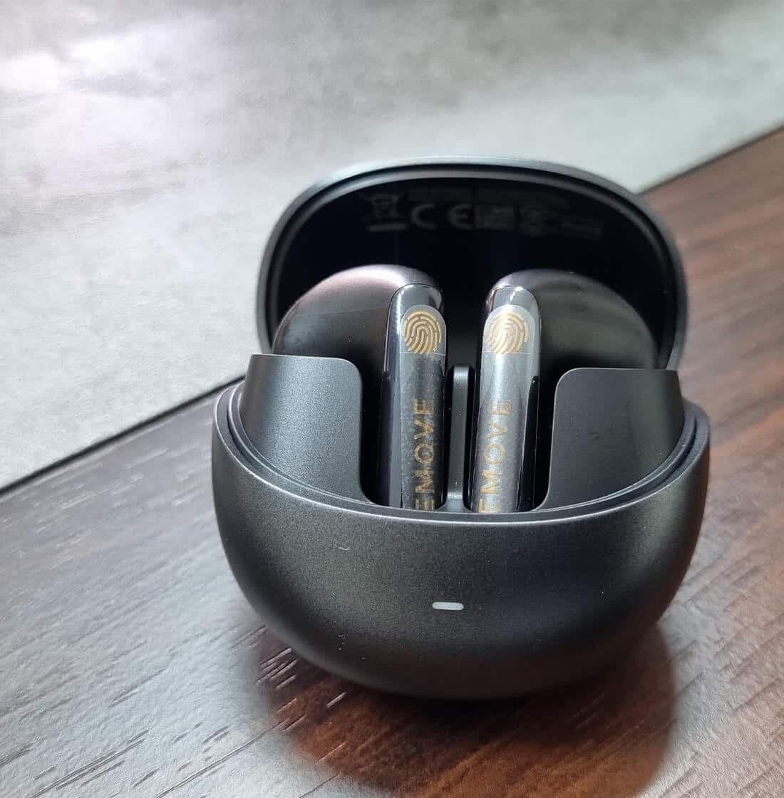 هندزفری بلوتوثی شیائومی مدل QCY AilyBuds Pro — تصویر ۱۰